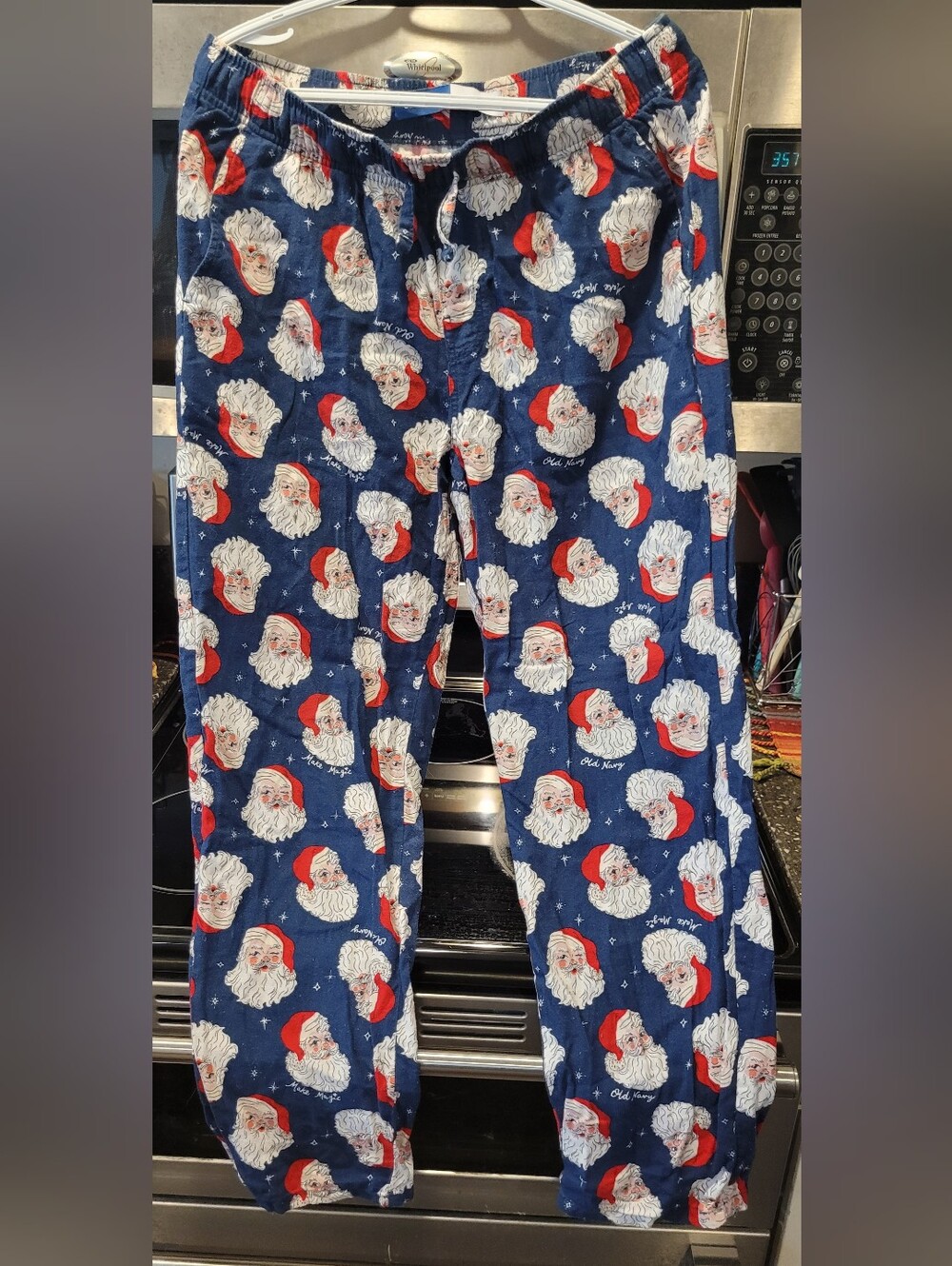 Old Navy Blue Santa Face Print Men’s Pajama Pants
